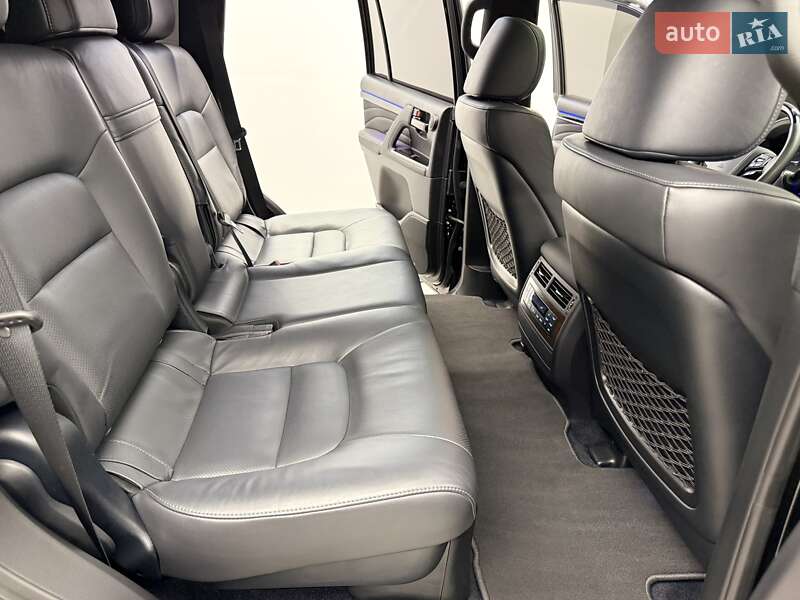 Внедорожник / Кроссовер Toyota Land Cruiser 2018 в Киеве фото 41 Внедорожник / Кроссовер Toyota Land Cruiser 2018 в Киеве
