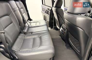 Внедорожник / Кроссовер Toyota Land Cruiser 2018 в 