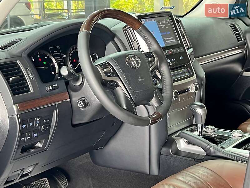 Внедорожник / Кроссовер Toyota Land Cruiser 2019 в Одессе