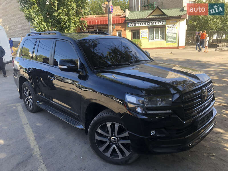 Позашляховик / Кросовер Toyota Land Cruiser 2018 в Одесі фото 12 Позашляховик / Кросовер Toyota Land Cruiser 2018 в Одесі
