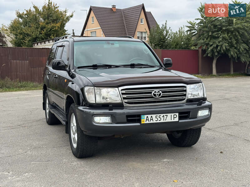 Внедорожник / Кроссовер Toyota Land Cruiser 2003 в Киеве