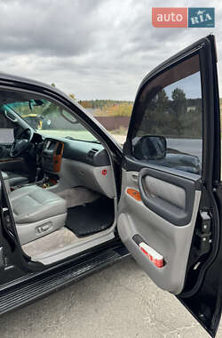 Внедорожник / Кроссовер Toyota Land Cruiser 2003 в 