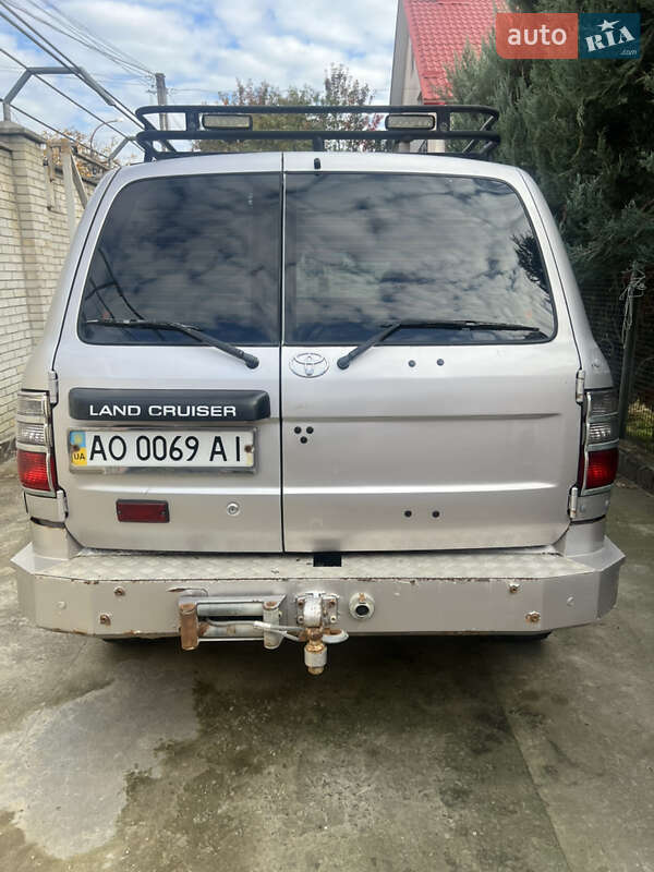 Внедорожник / Кроссовер Toyota Land Cruiser 2002 в Ужгороде фото 5 Внедорожник / Кроссовер Toyota Land Cruiser 2002 в Ужгороде