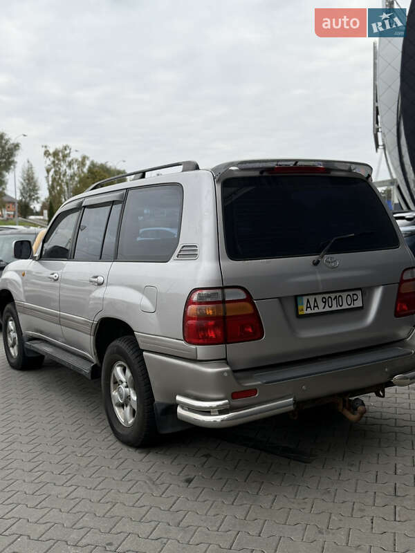 Внедорожник / Кроссовер Toyota Land Cruiser 2001 в Киеве фото 5 Внедорожник / Кроссовер Toyota Land Cruiser 2001 в Киеве