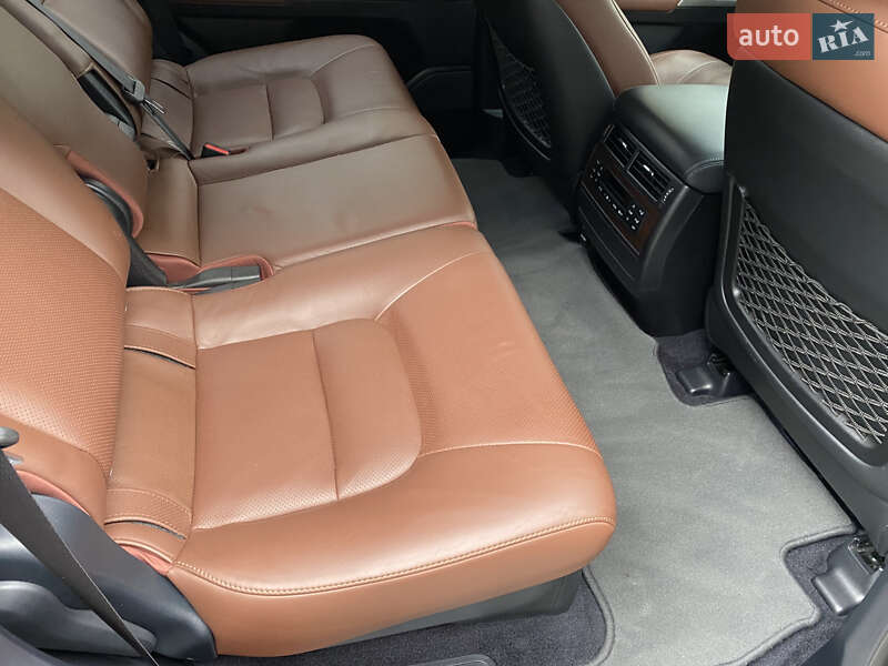 Внедорожник / Кроссовер Toyota Land Cruiser 2017 в Киеве
