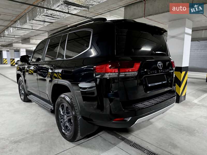 Внедорожник / Кроссовер Toyota Land Cruiser 2023 в Днепре