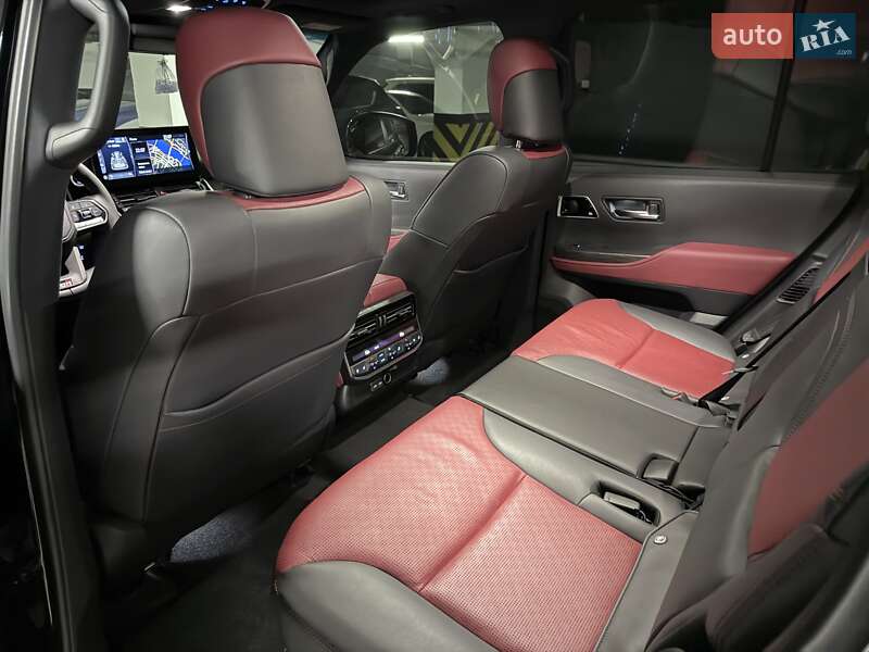 Внедорожник / Кроссовер Toyota Land Cruiser 2023 в Днепре