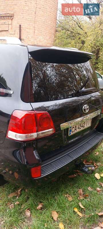 Внедорожник / Кроссовер Toyota Land Cruiser 2011 в Умани фото 4 Внедорожник / Кроссовер Toyota Land Cruiser 2011 в Умани