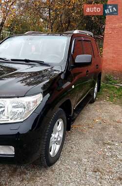 Внедорожник / Кроссовер Toyota Land Cruiser 2011 в 