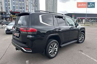 Внедорожник / Кроссовер Toyota Land Cruiser 2023 в 