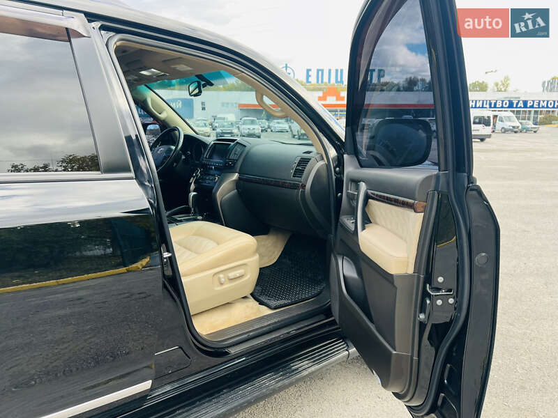 Позашляховик / Кросовер Toyota Land Cruiser 2008 в Ужгороді фото 31 Позашляховик / Кросовер Toyota Land Cruiser 2008 в Ужгороді