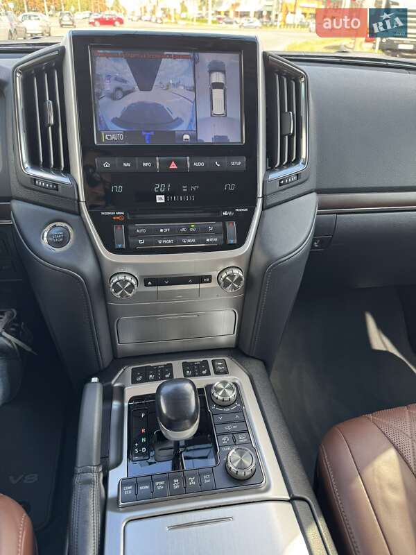 Внедорожник / Кроссовер Toyota Land Cruiser 2017 в Полтаве