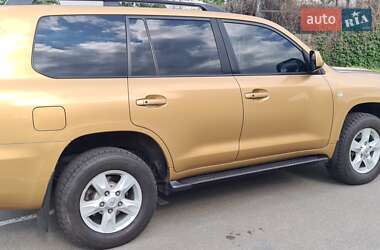 Внедорожник / Кроссовер Toyota Land Cruiser 2008 в 