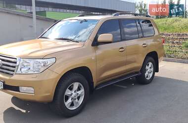 Внедорожник / Кроссовер Toyota Land Cruiser 2008 в 