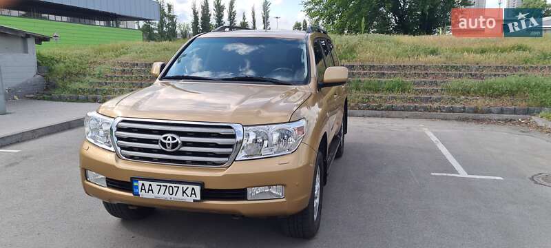 Внедорожник / Кроссовер Toyota Land Cruiser 2008 в Киеве фото 8 Внедорожник / Кроссовер Toyota Land Cruiser 2008 в Киеве