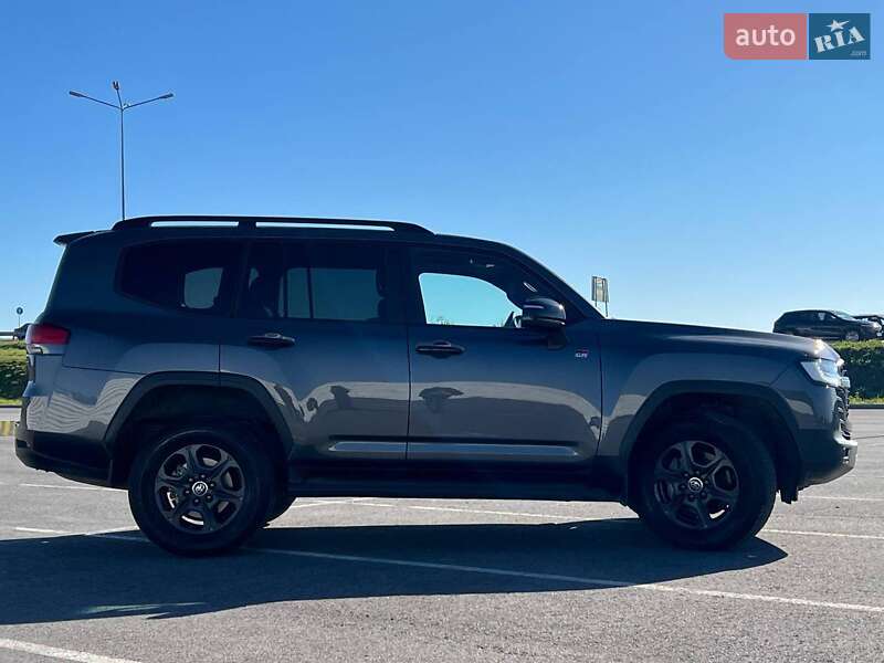 Внедорожник / Кроссовер Toyota Land Cruiser 2022 в Львове