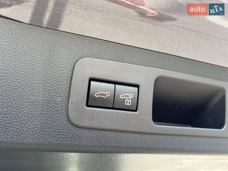 Внедорожник / Кроссовер Toyota Land Cruiser 2022 в Львове