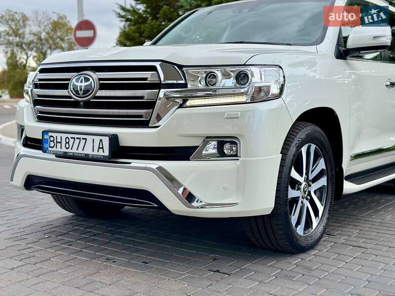 Позашляховик / Кросовер Toyota Land Cruiser 2018 в Одесі фото 6 Позашляховик / Кросовер Toyota Land Cruiser 2018 в Одесі