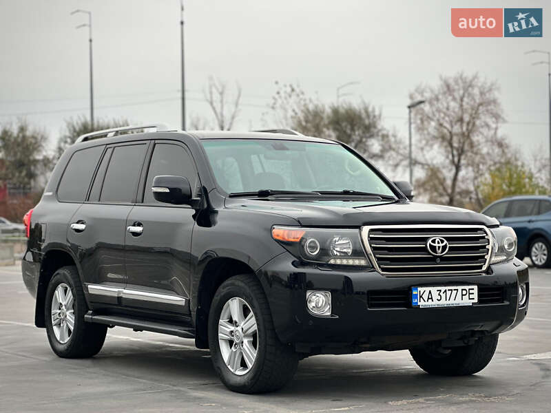 Внедорожник / Кроссовер Toyota Land Cruiser 2014 в Киеве