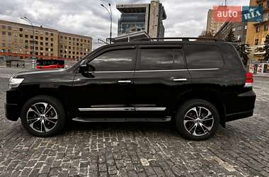 Внедорожник / Кроссовер Toyota Land Cruiser 2020 в 