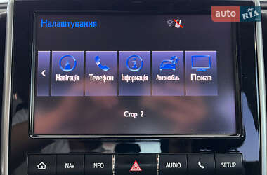 Внедорожник / Кроссовер Toyota Land Cruiser 2017 в 