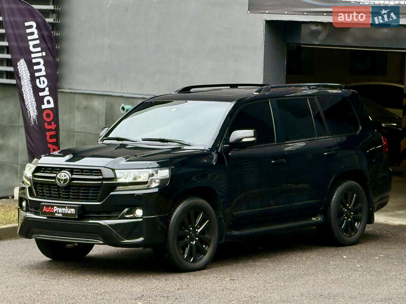 Внедорожник / Кроссовер Toyota Land Cruiser 2017 в Харькове фото 3 Внедорожник / Кроссовер Toyota Land Cruiser 2017 в Харькове