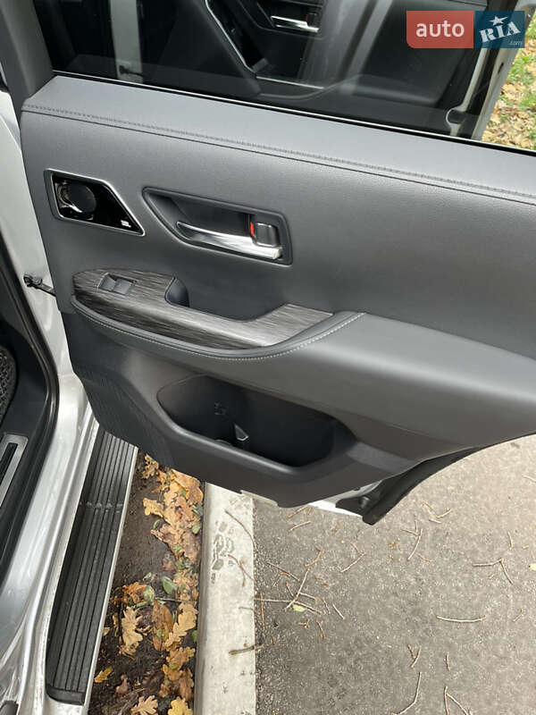 Внедорожник / Кроссовер Toyota Land Cruiser 2021 в Киеве фото 14 Внедорожник / Кроссовер Toyota Land Cruiser 2021 в Киеве