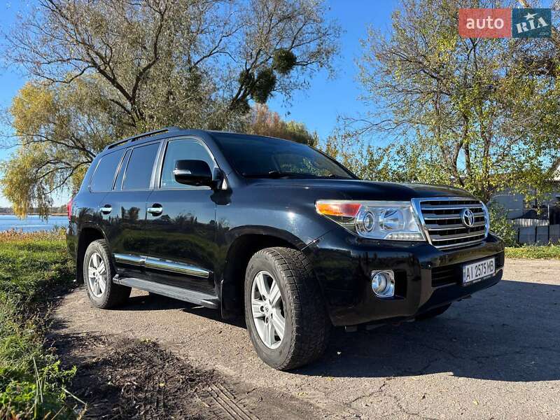 Внедорожник / Кроссовер Toyota Land Cruiser 2013 в Киеве фото 3 Внедорожник / Кроссовер Toyota Land Cruiser 2013 в Киеве