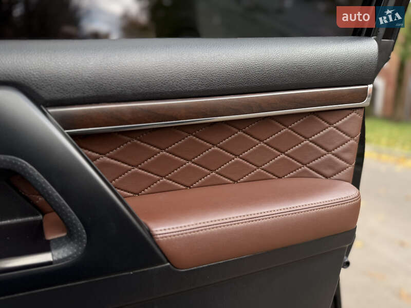 Внедорожник / Кроссовер Toyota Land Cruiser 2016 в Львове фото 61 Внедорожник / Кроссовер Toyota Land Cruiser 2016 в Львове