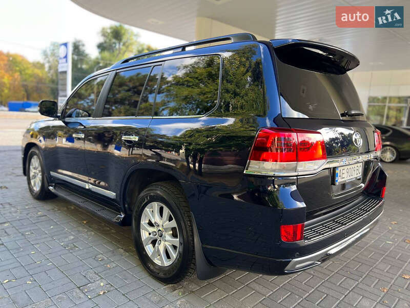 Позашляховик / Кросовер Toyota Land Cruiser 2016 в Дніпрі фото 9 Позашляховик / Кросовер Toyota Land Cruiser 2016 в Дніпрі