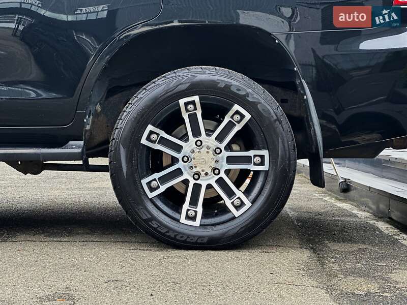Внедорожник / Кроссовер Toyota Land Cruiser 2008 в Киеве фото 12 Внедорожник / Кроссовер Toyota Land Cruiser 2008 в Киеве