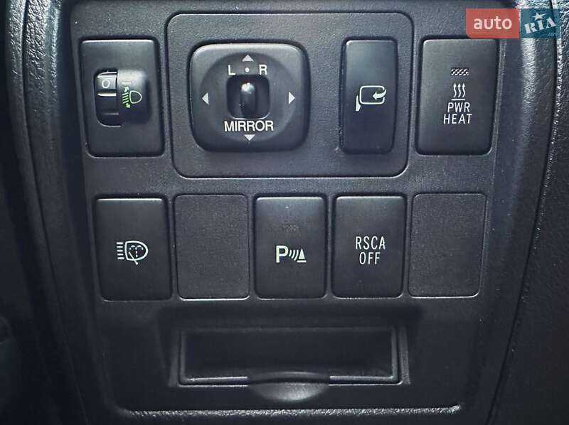 Внедорожник / Кроссовер Toyota Land Cruiser 2008 в Киеве фото 33 Внедорожник / Кроссовер Toyota Land Cruiser 2008 в Киеве