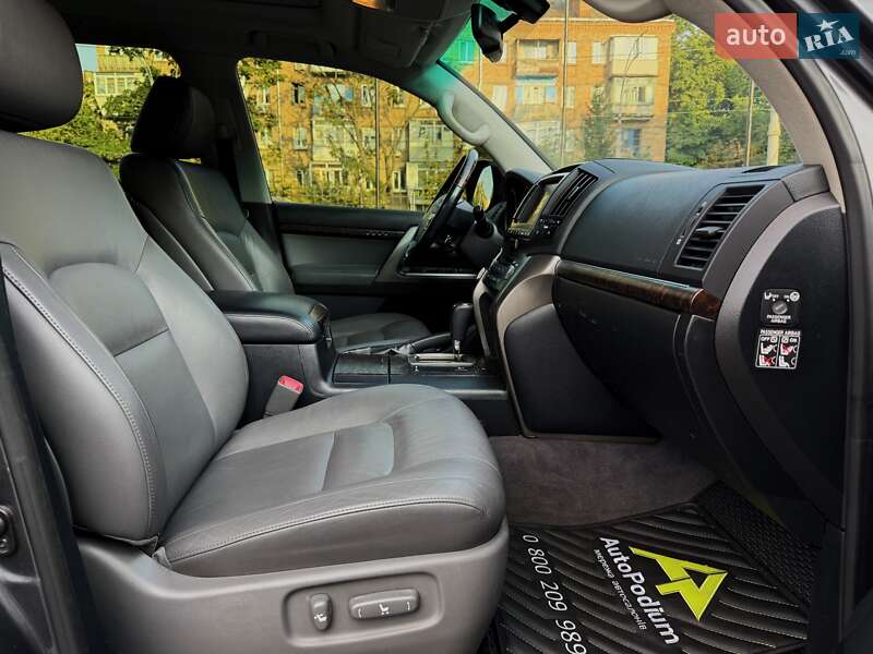 Внедорожник / Кроссовер Toyota Land Cruiser 2008 в Киеве фото 34 Внедорожник / Кроссовер Toyota Land Cruiser 2008 в Киеве