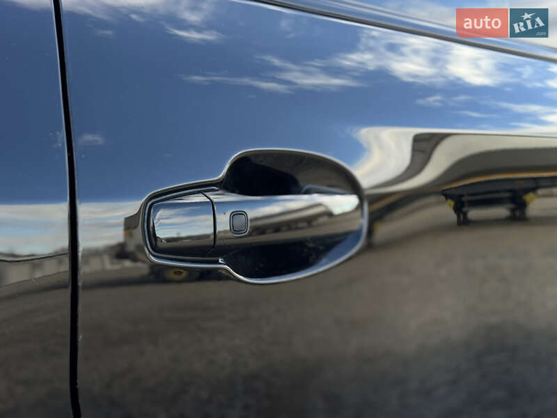 Позашляховик / Кросовер Toyota Land Cruiser 2007 в Умані