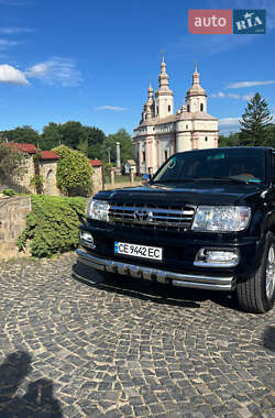 Внедорожник / Кроссовер Toyota Land Cruiser 2006 в Черновцах