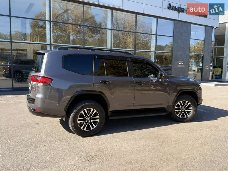 Внедорожник / Кроссовер Toyota Land Cruiser 2021 в Харькове
