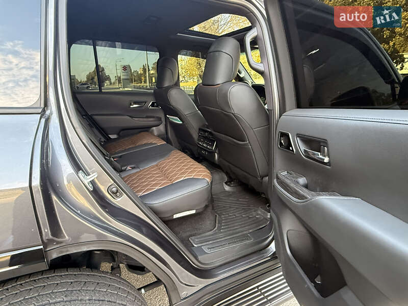 Внедорожник / Кроссовер Toyota Land Cruiser 2021 в Харькове