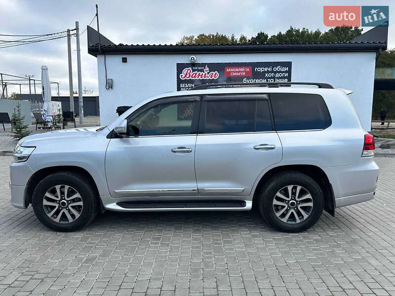 Внедорожник / Кроссовер Toyota Land Cruiser 2019 в Кропивницком