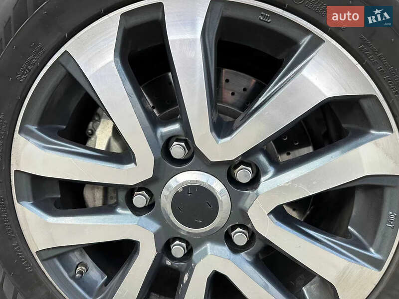 Внедорожник / Кроссовер Toyota Land Cruiser 2019 в Кропивницком