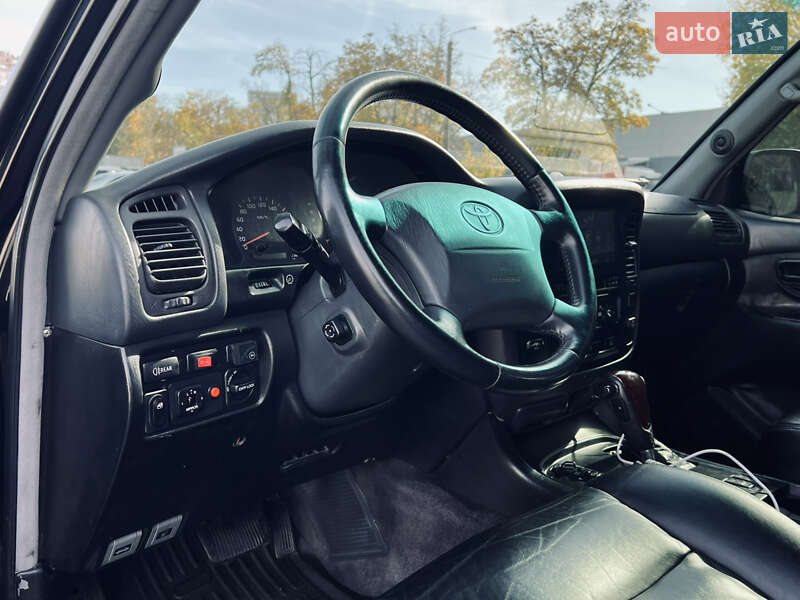 Позашляховик / Кросовер Toyota Land Cruiser 1999 в Одесі фото 30 Позашляховик / Кросовер Toyota Land Cruiser 1999 в Одесі