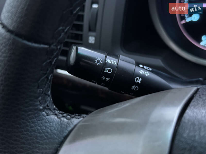 Внедорожник / Кроссовер Toyota Land Cruiser 2010 в Мукачево