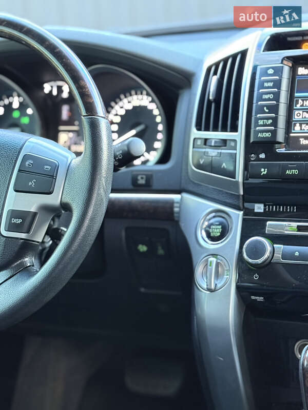 Позашляховик / Кросовер Toyota Land Cruiser 2013 в Білій Церкві