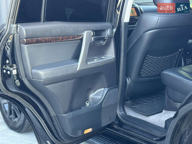 Позашляховик / Кросовер Toyota Land Cruiser 2013 в Білій Церкві