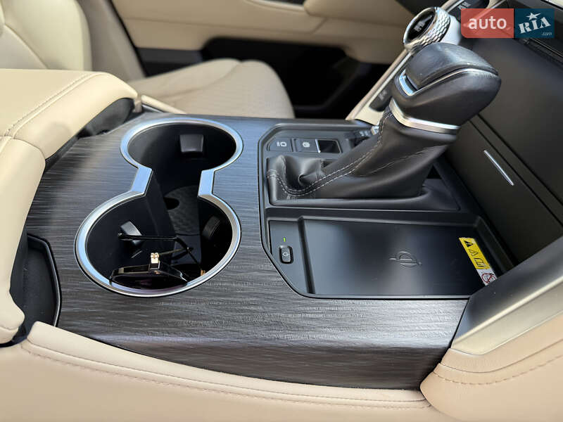 Внедорожник / Кроссовер Toyota Land Cruiser 2021 в Киеве фото 30 Внедорожник / Кроссовер Toyota Land Cruiser 2021 в Киеве