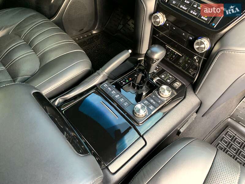 Внедорожник / Кроссовер Toyota Land Cruiser 2019 в Кривом Роге