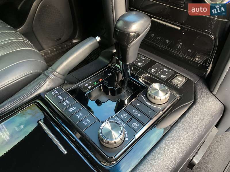 Внедорожник / Кроссовер Toyota Land Cruiser 2019 в Кривом Роге