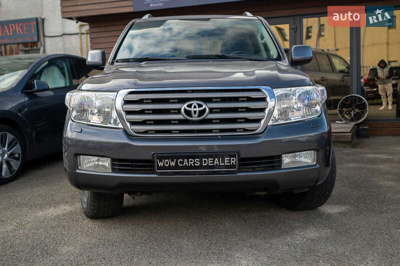 Внедорожник / Кроссовер Toyota Land Cruiser 2011 в Киеве