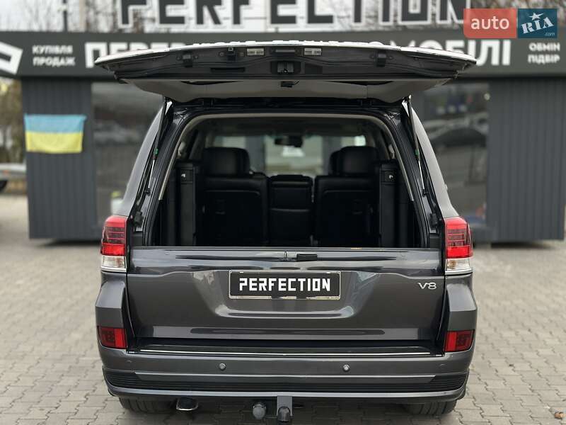 Внедорожник / Кроссовер Toyota Land Cruiser 2011 в Черновцах фото 19 Внедорожник / Кроссовер Toyota Land Cruiser 2011 в Черновцах