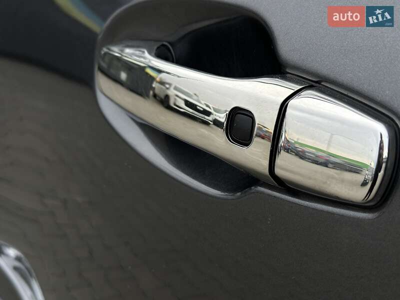 Внедорожник / Кроссовер Toyota Land Cruiser 2011 в Черновцах фото 22 Внедорожник / Кроссовер Toyota Land Cruiser 2011 в Черновцах