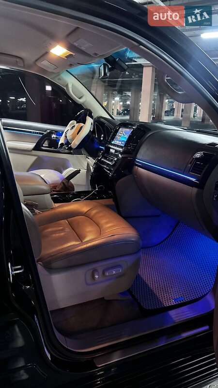 Внедорожник / Кроссовер Toyota Land Cruiser 2012 в Киеве